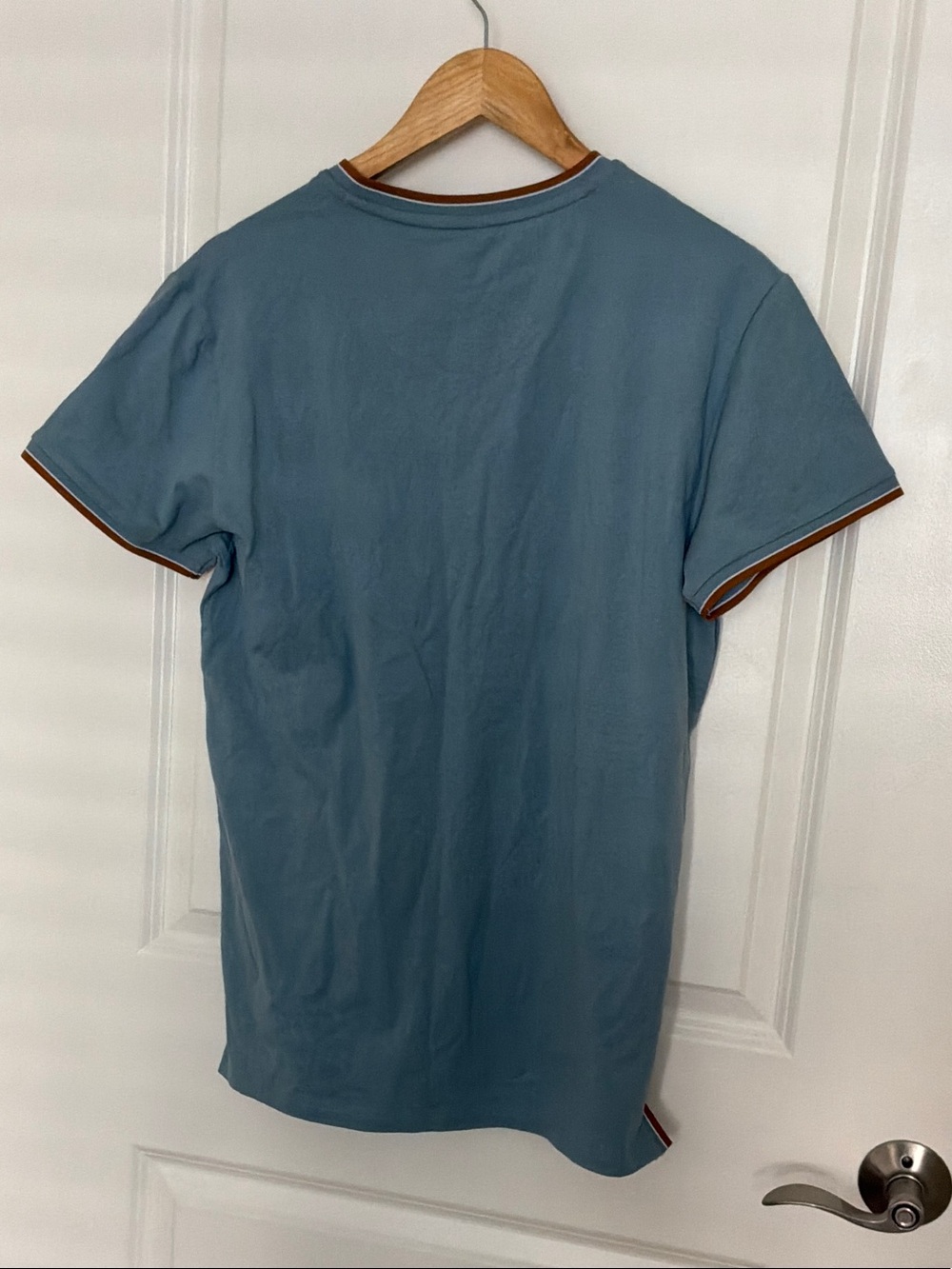 Men's V-Neck Pocket Tee in Slate Blue with Brown Trim - Picture 3 of 12